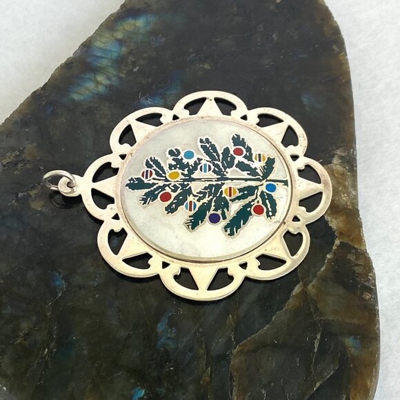 VTG LUNT Sterling Silver 925 Merry Christmas Tree Pendant Ornament Engraved 1979 - Picture 8 of 16